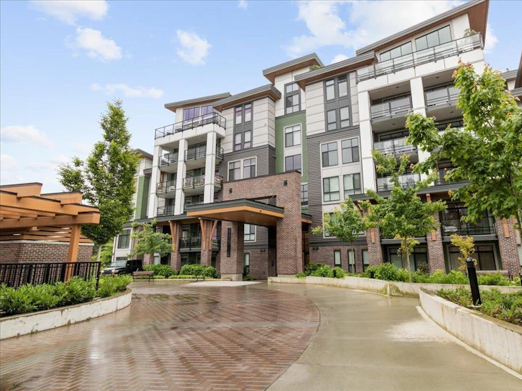 106-45510 Market Way, Chilliwack, BC, V2R 6E1