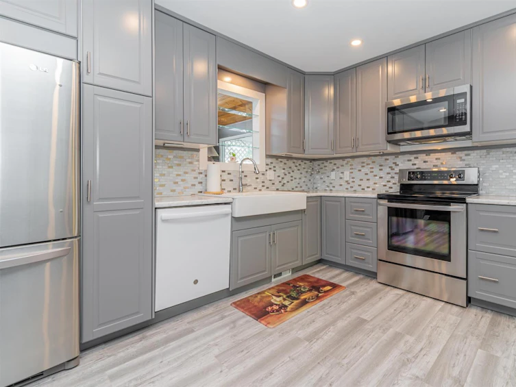 448 6th Avenue, Hope, BC, V0X 1L0