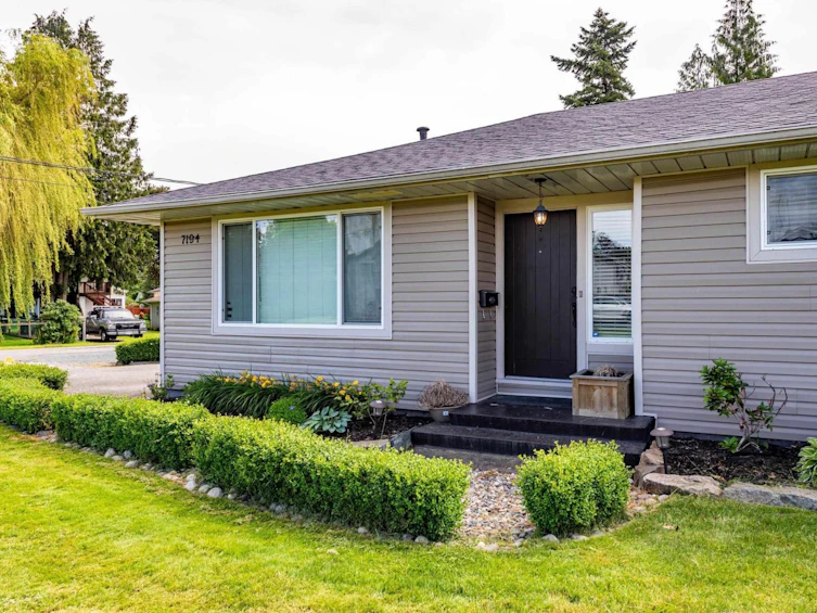 7194 Rochester Avenue, Chilliwack, BC, V2R 2P3