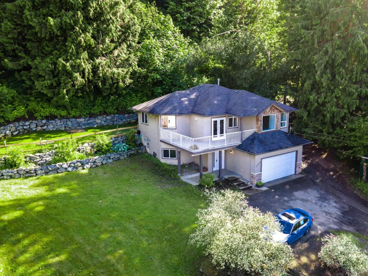 47946 Lindell Road, Chilliwack, BC, V2R 4S4