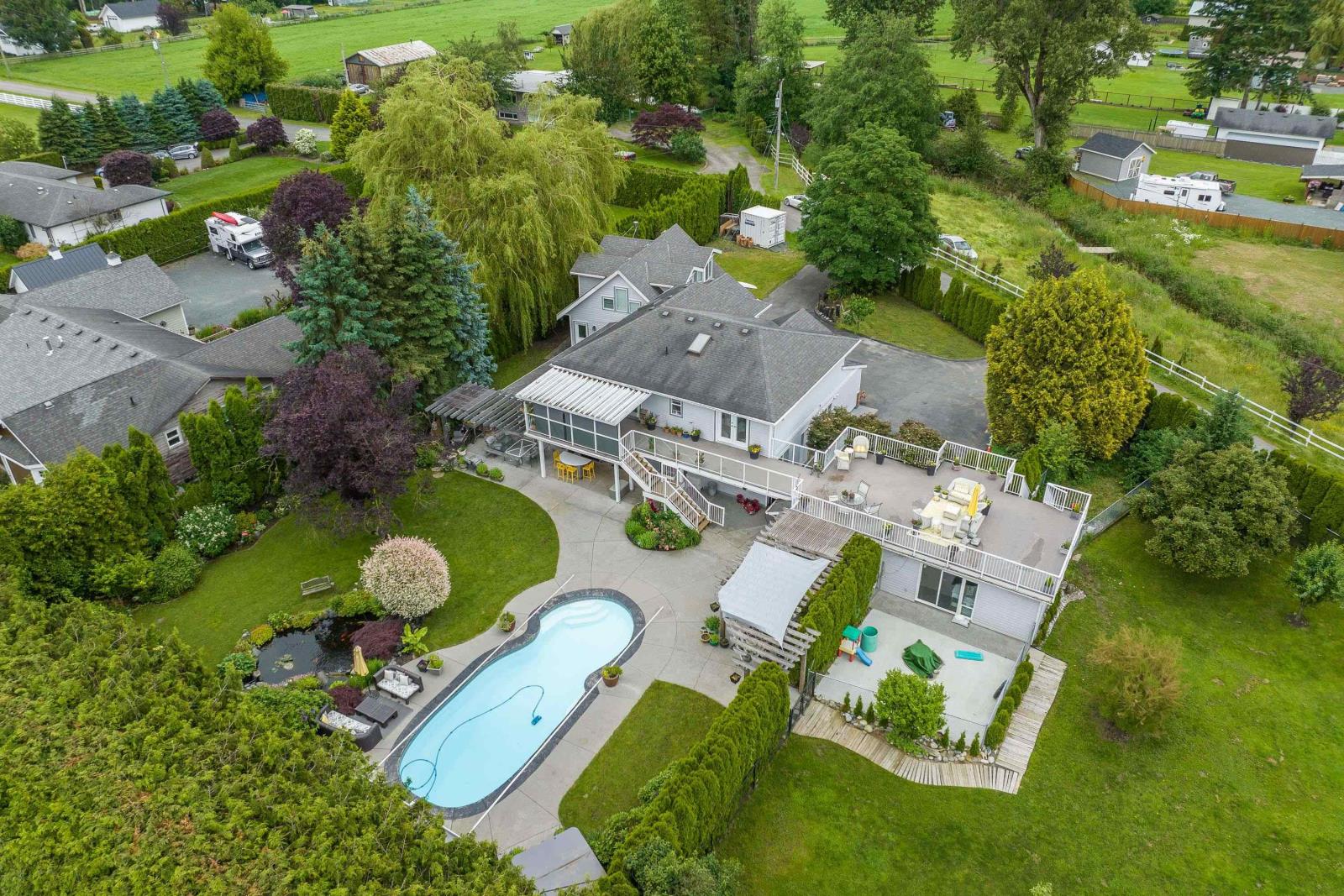 4425 Cherry Street, Chilliwack, BC, V2R 5G4