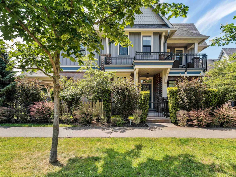 1-45554 Tamihi Way, Chilliwack, BC, V2R 0X1