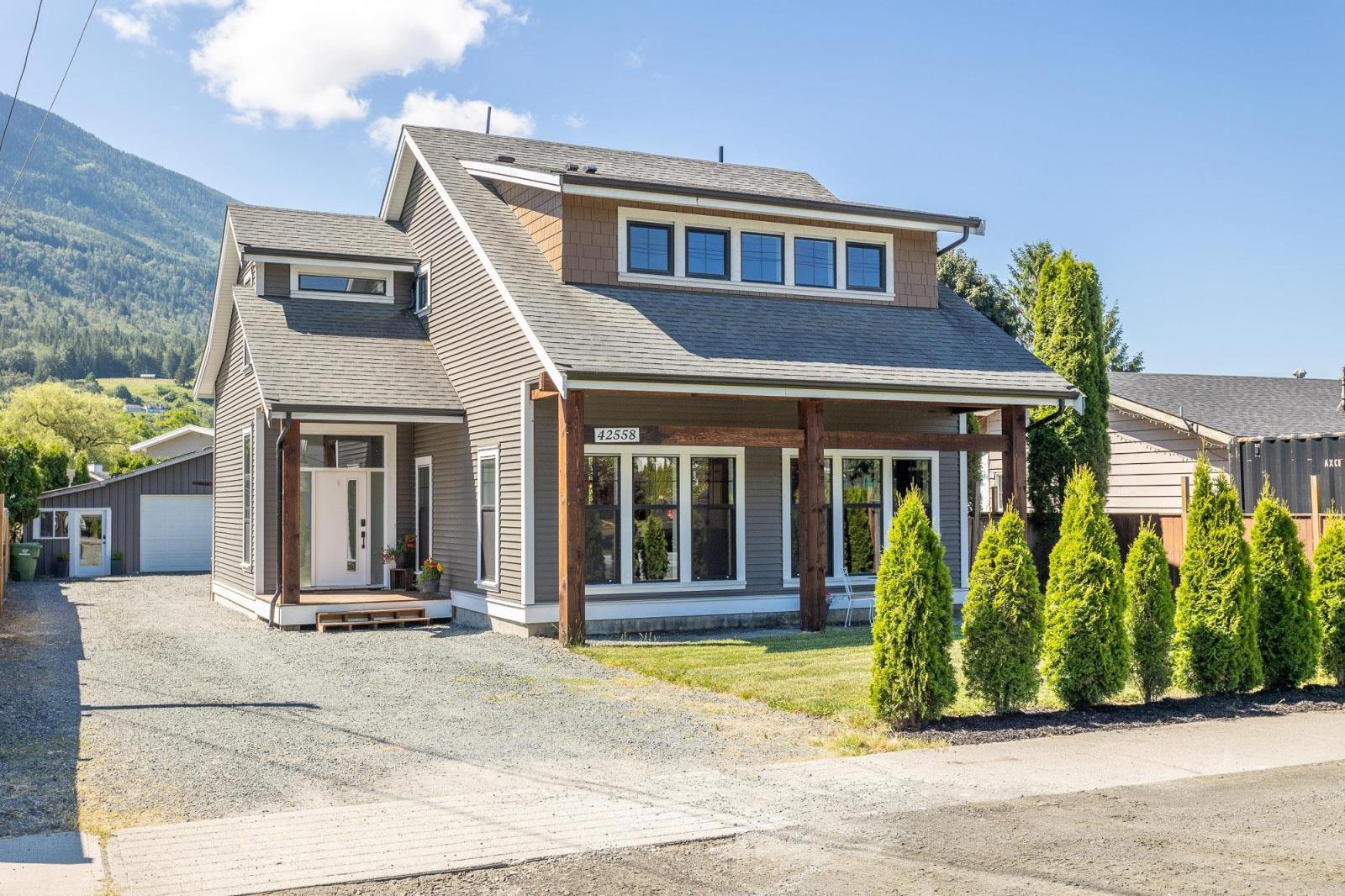 42558 Yarrow Central Road, Chilliwack, BC, V2R 5C6
