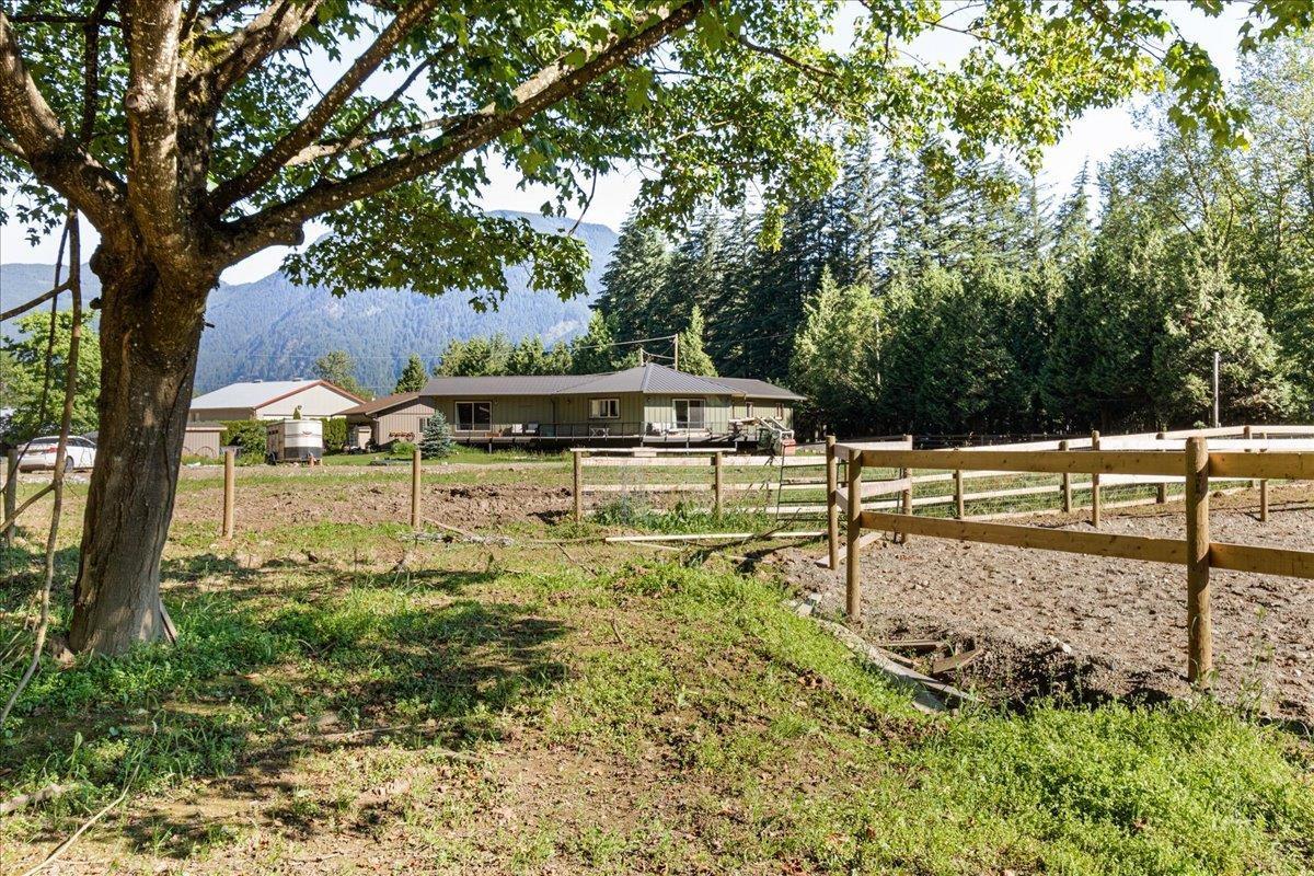 6230 Mountain View Road, Agassiz, BC, V0M 1A4