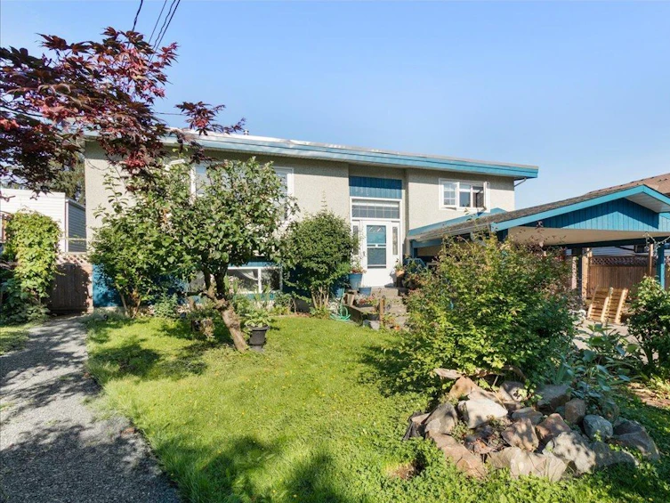 9715 Epp Drive, Chilliwack, BC, V2P 6N7