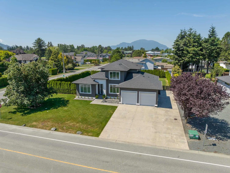 7139 Sheffield Way, Chilliwack, BC, V2R 3T5