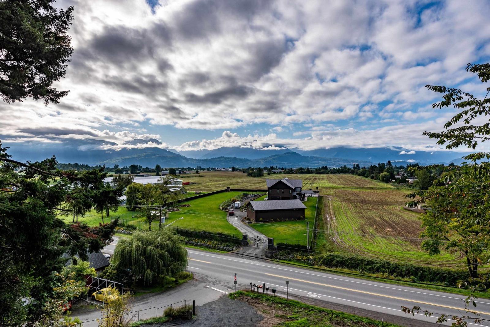 47005 Yale Road, Chilliwack, BC, V2P 2S6