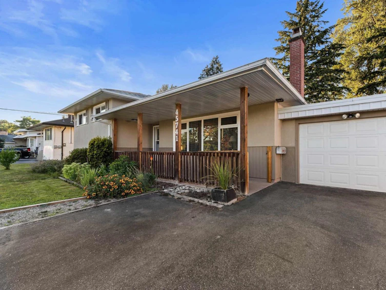 45741 Berkeley Avenue, Chilliwack, BC, V2P 3N1