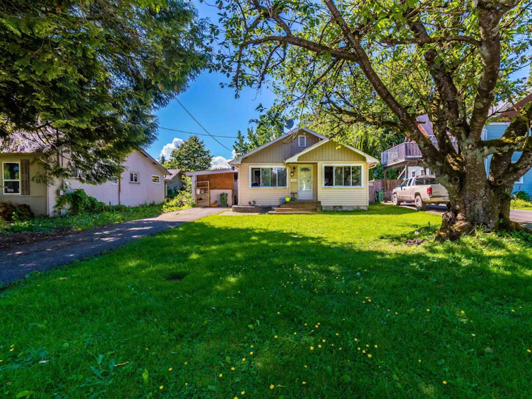 9475 Stanley Street, Chilliwack, BC, V2P 3Y2