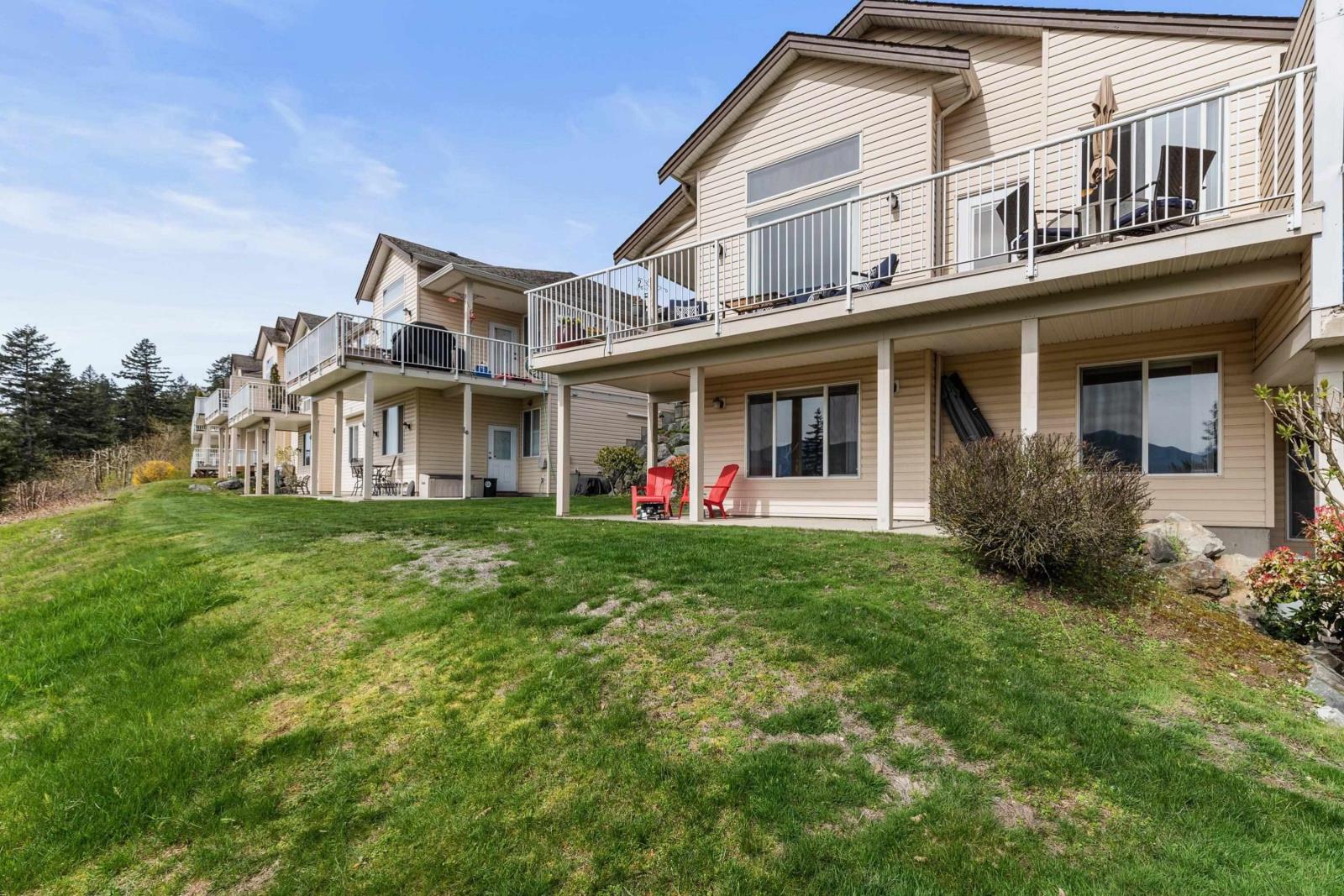 49-8590 Sunrise Drive, Chilliwack, BC, V2R 3Z4