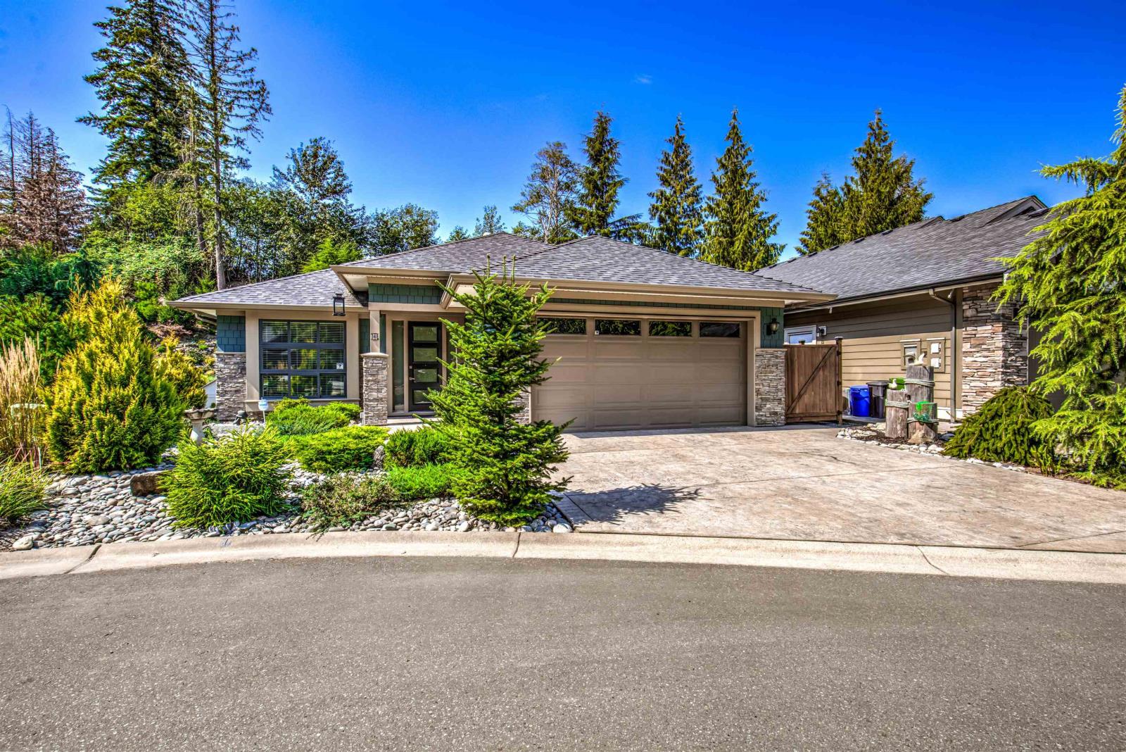 6-45348 Magdalena Place, Cultus Lake, BC, V2R 0K7