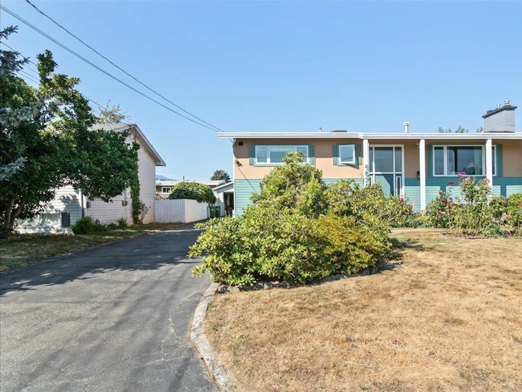 46705 Emerald Drive, Chilliwack, BC, V2P 3V4