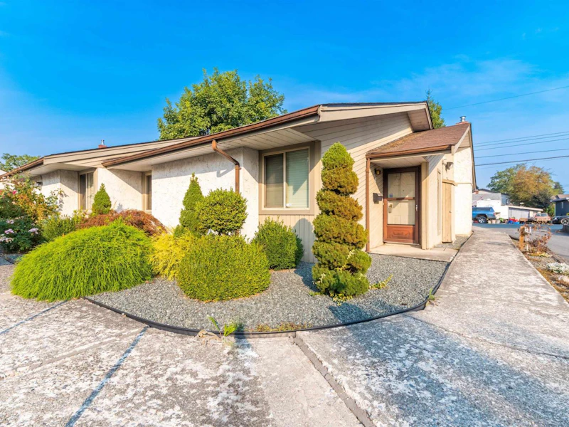 1 - 45900 Lewis Avenue, Chilliwack BC V2P 3C2