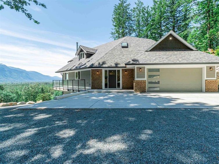 56119 Trans Canada Highway, Hope, BC, V0X 1L2