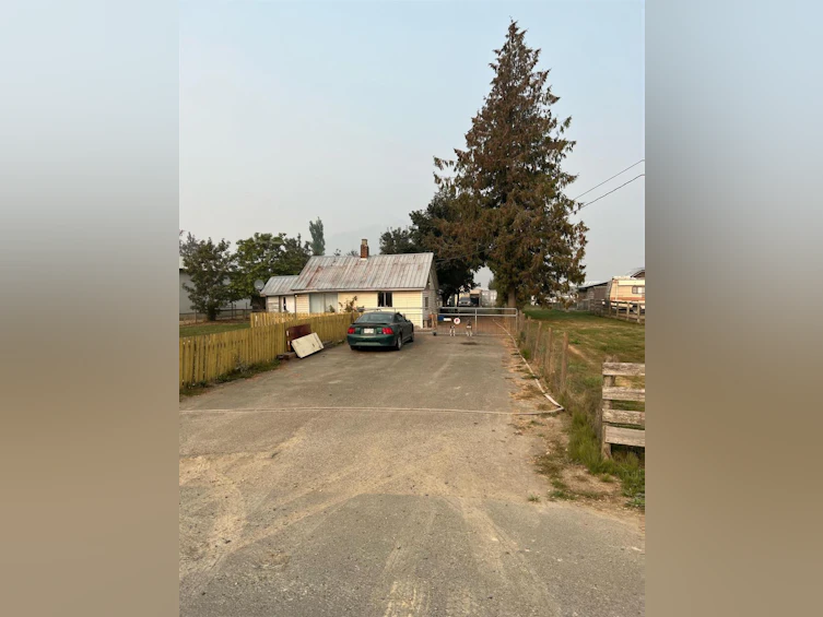 43275 Adams Road, Chilliwack, BC, V2R 4L1