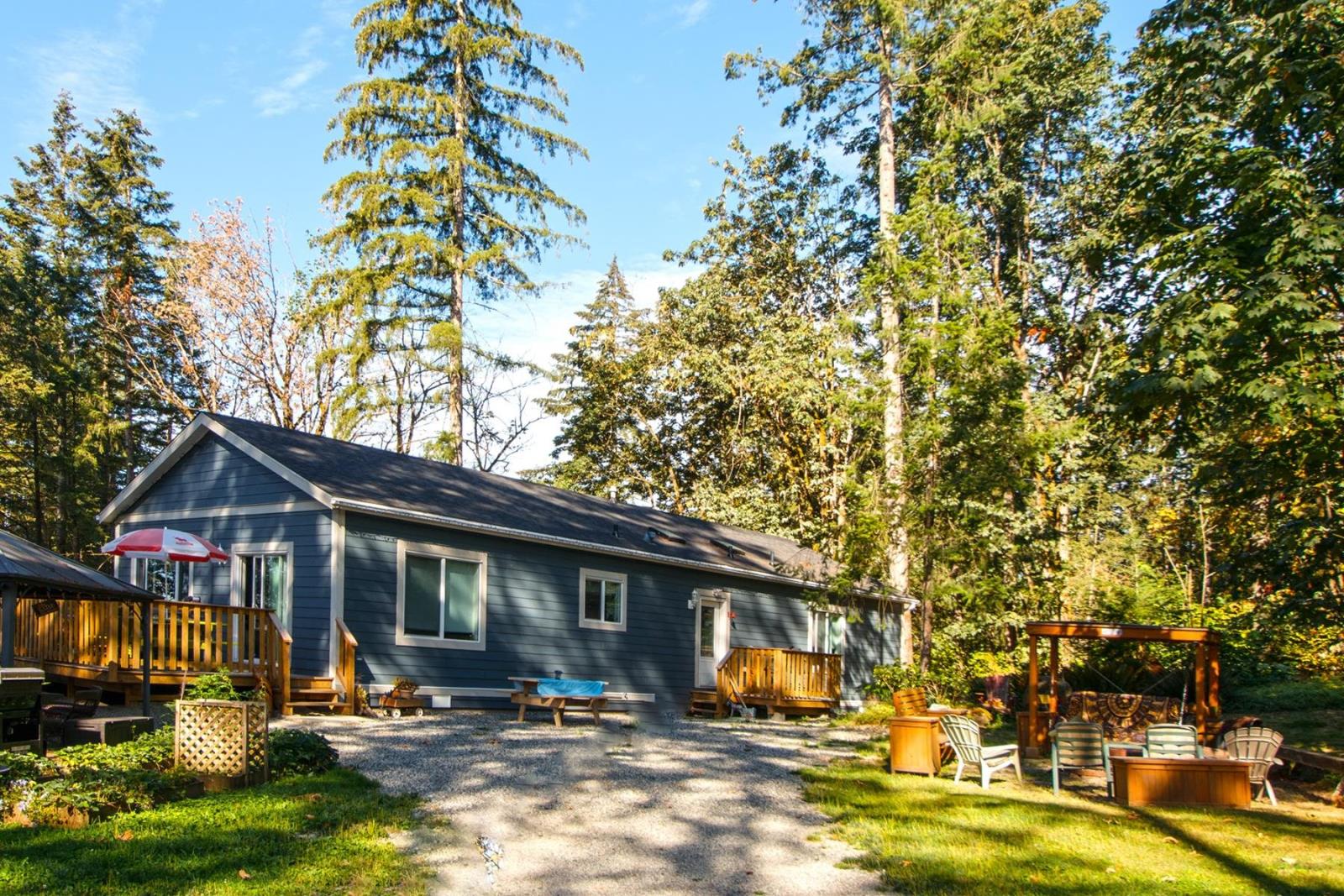 2285 Lougheed Highway, Port Coquitlam, BC, V0M 1A1