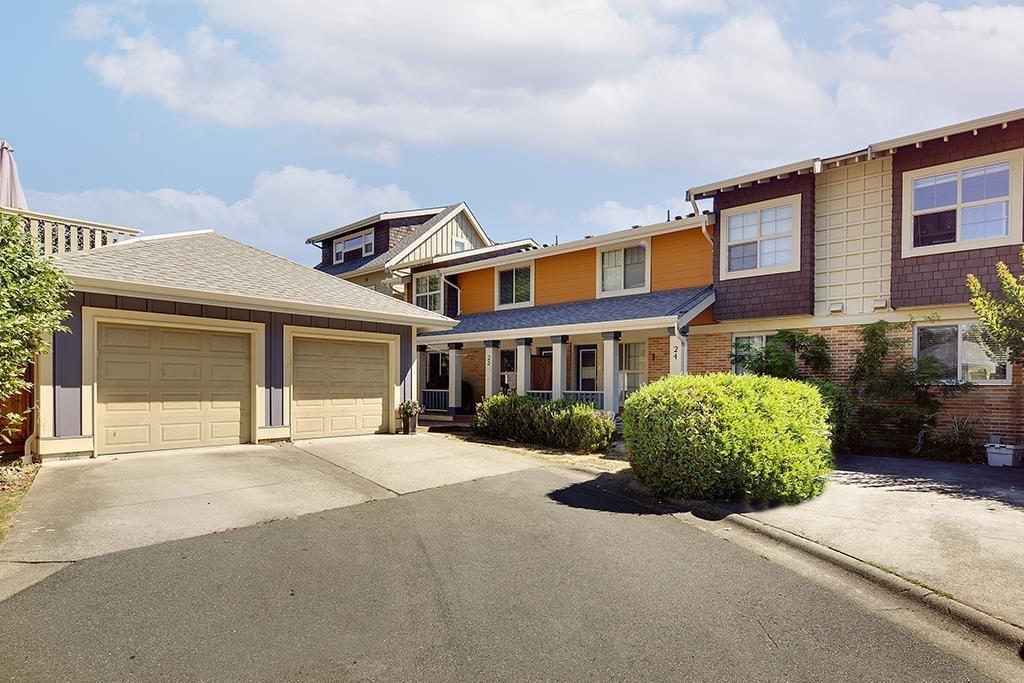 23-5851 Cowichan Street, Victoria, BC, V2R 0J7