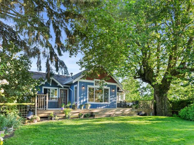 49695 Yale Road, Chilliwack BC V4Z 0B3