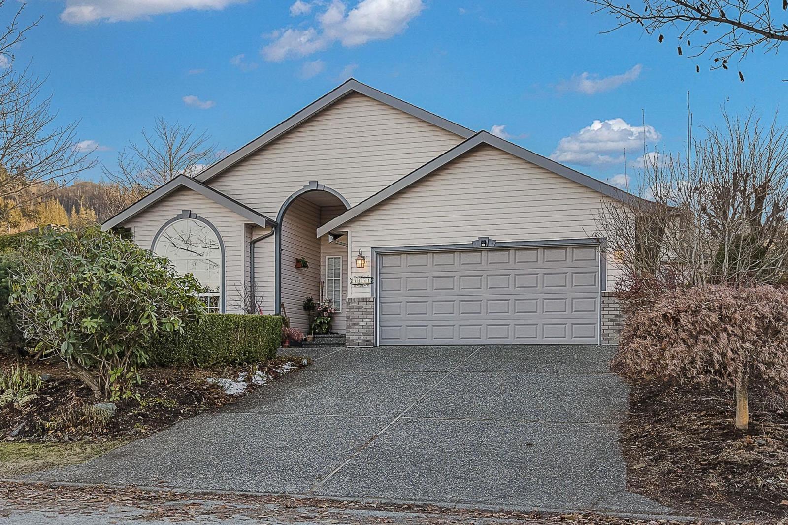 5451 Cedarcreek Drive, Chilliwack, BC, V2R 5K4