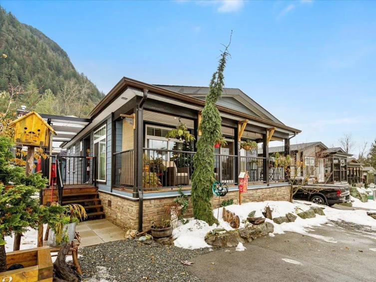 23-53480 Bridal Falls Road, Rosedale, BC, V0X 1X1