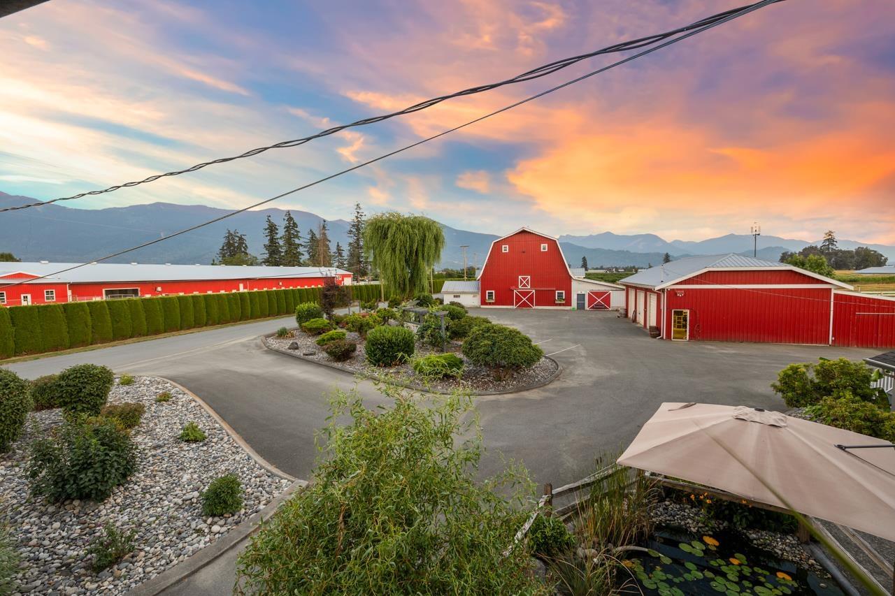 49482 Castleman Road, Chilliwack, BC, V2P 6H4