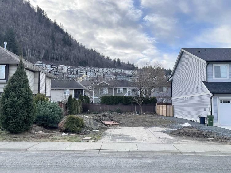 47232 Macswan Drive, Chilliwack, BC, V2R 0H2
