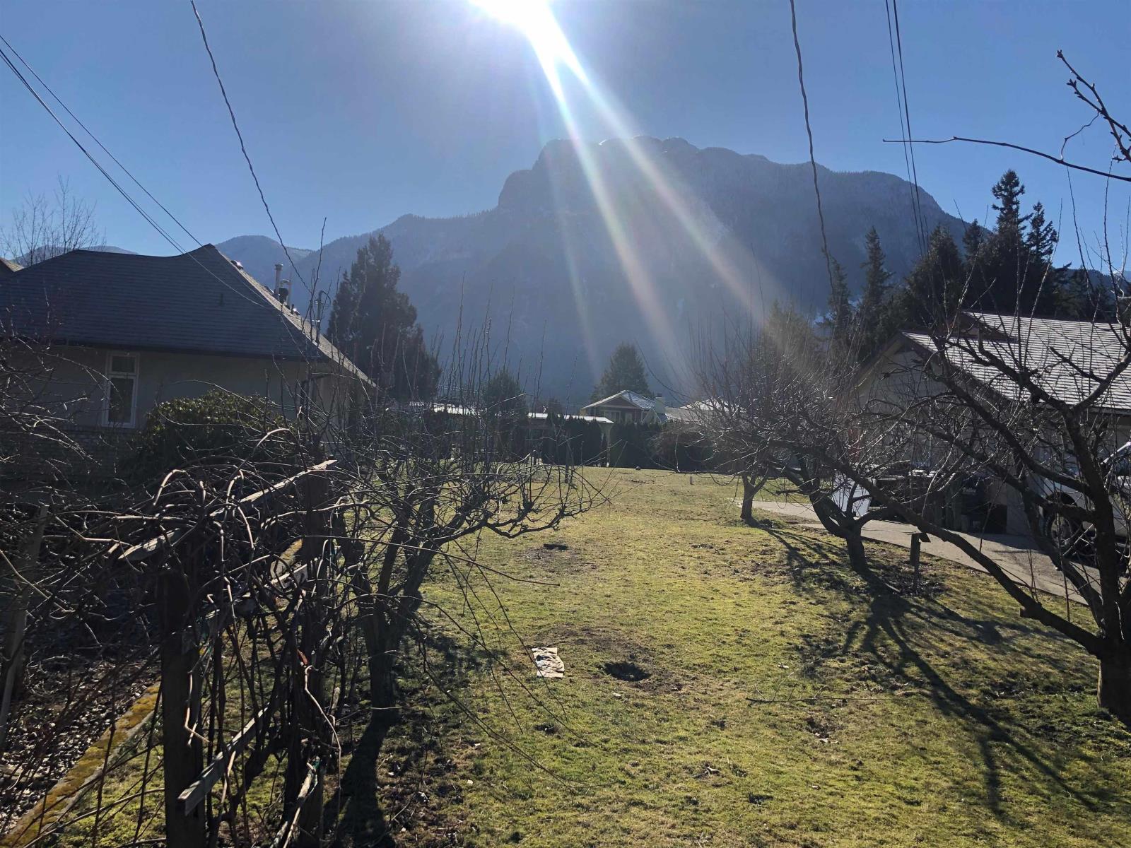 591 Hazel Street, Hope, BC, V0X 1L0