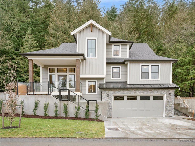 79-1880 Columbia Valley Road, Cultus Lake, BC, V2R 4W6