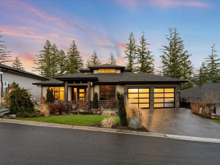 5434 Abbey Crescent, Chilliwack, BC, V2R 0J6