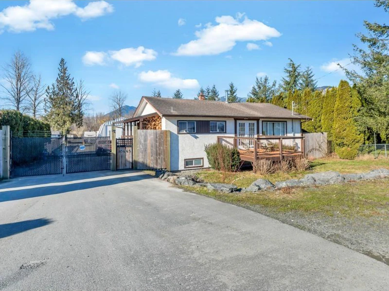 10445 Young Road, Chilliwack BC V2P 8C4