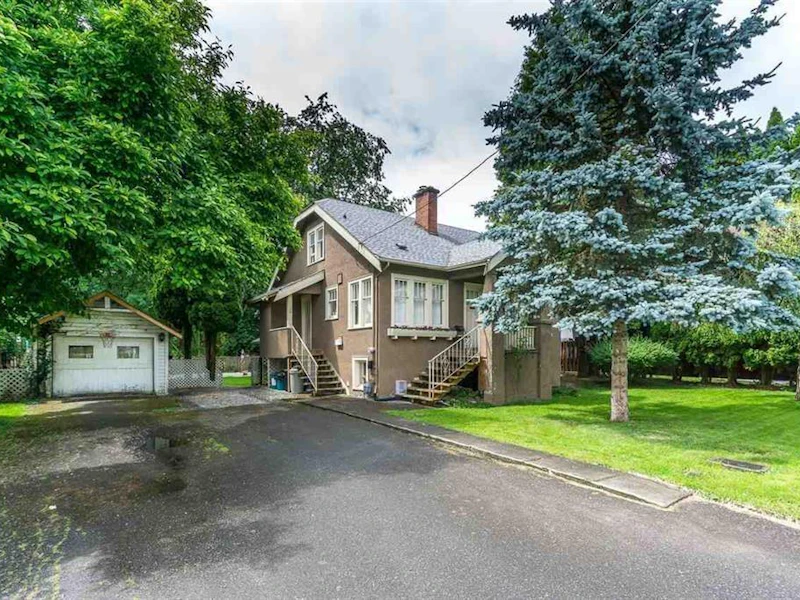 9527 Hazel Street, Chilliwack BC V2P 5M9