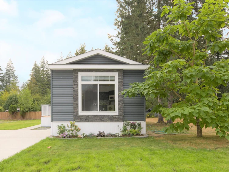 1A-65367 Kawkawa Lake Road, Hope, BC, V0X 1L1