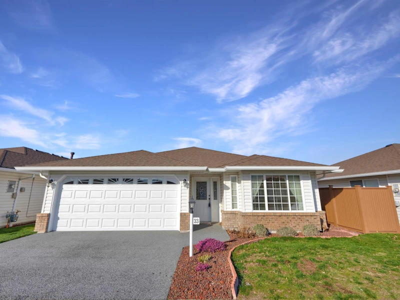 33 - 46485 Airport Road, Chilliwack BC V2P 7Y1