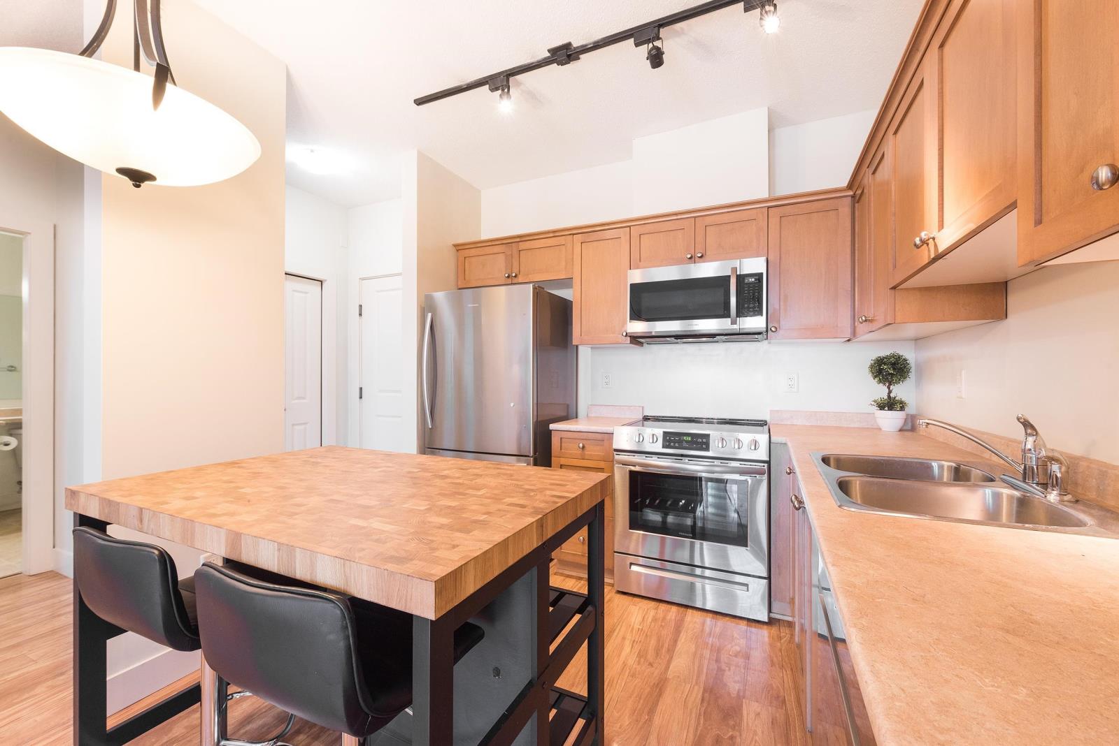 403-9000 Birch Street, Chilliwack, BC, V2P 8G2