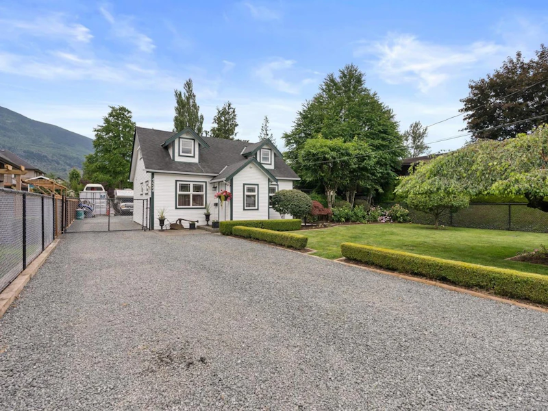 42244 Knox Avenue, Chilliwack BC V2R 5E1