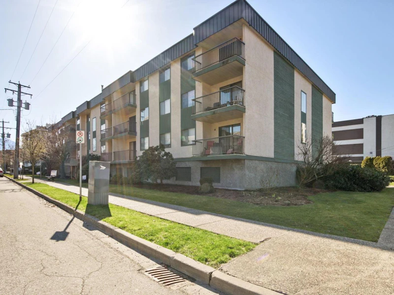 208 - 45744 Spadina Avenue, Chilliwack BC V2P 1T6