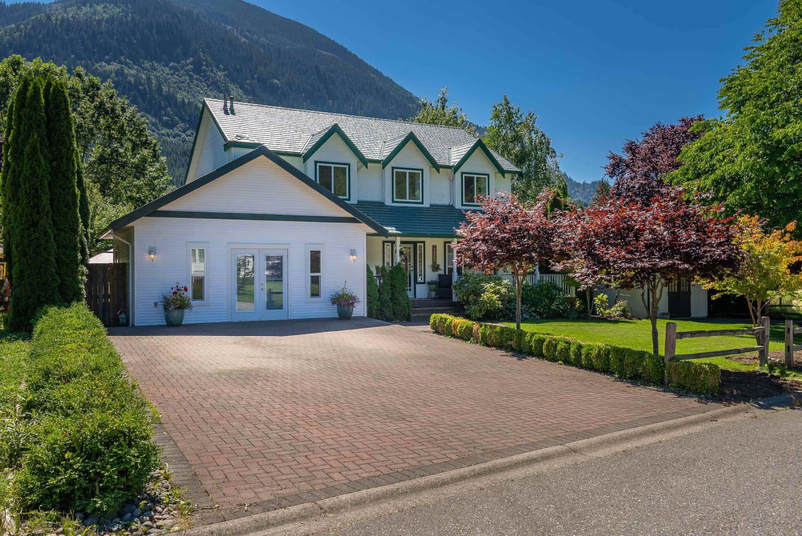 48964 Riverbend Drive, Chilliwack, BC, V4Z 1H5