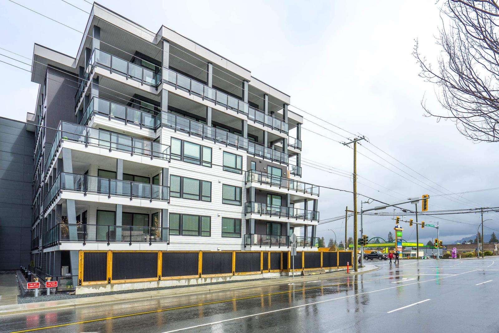 207-45757 Watson Road, Chilliwack, BC, V2R 2H1