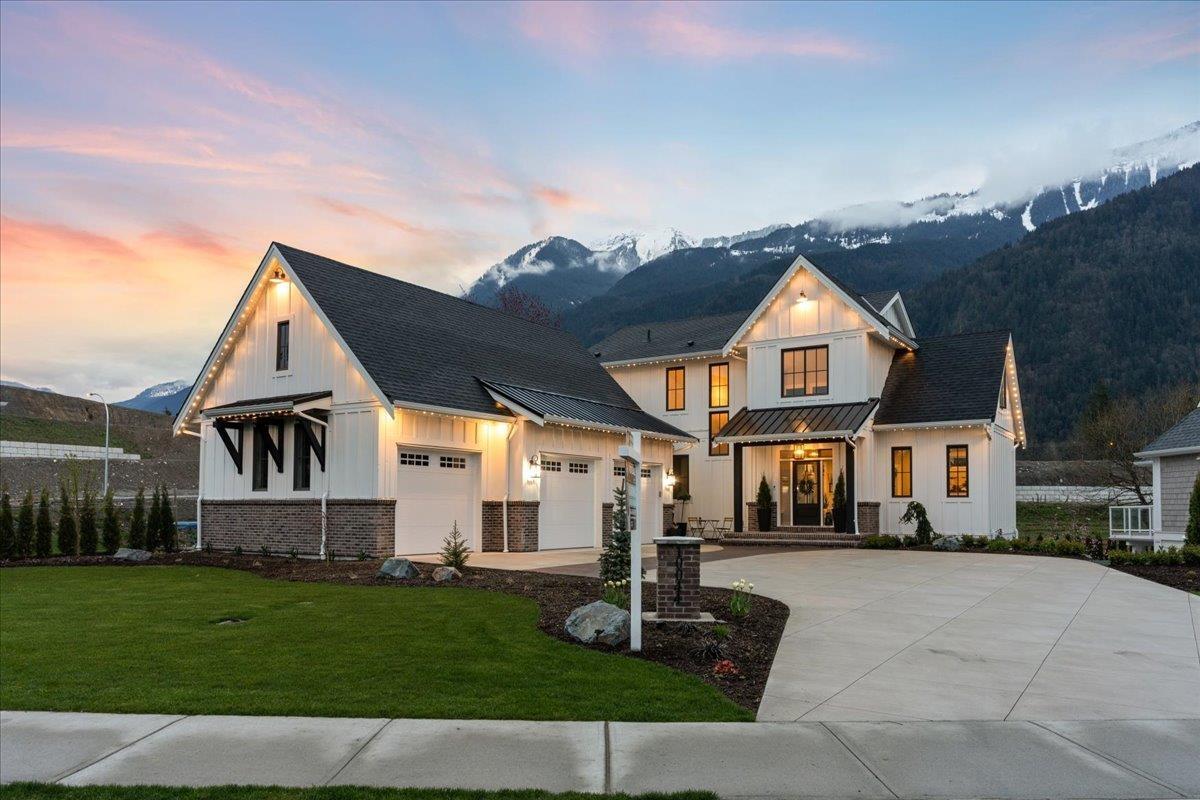 10044 Magnolia Place, Chilliwack, BC, V0X 1X1