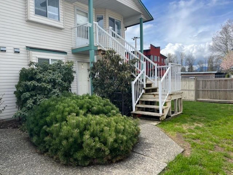 18 - 45640 Storey Avenue, Chilliwack BC V2R 3C5