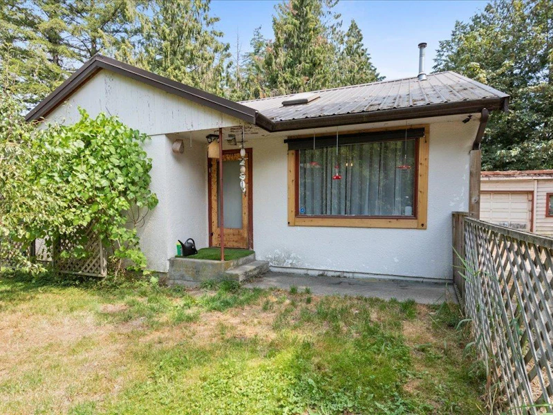 3952 Leavens Road, Cultus Lake BC V2R 5A4