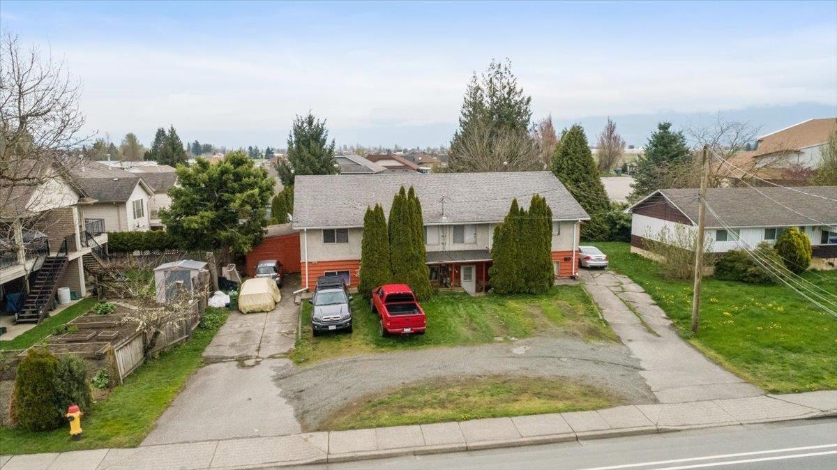 8958-8960 Broadway Street, Chilliwack, BC, V2P 5W1