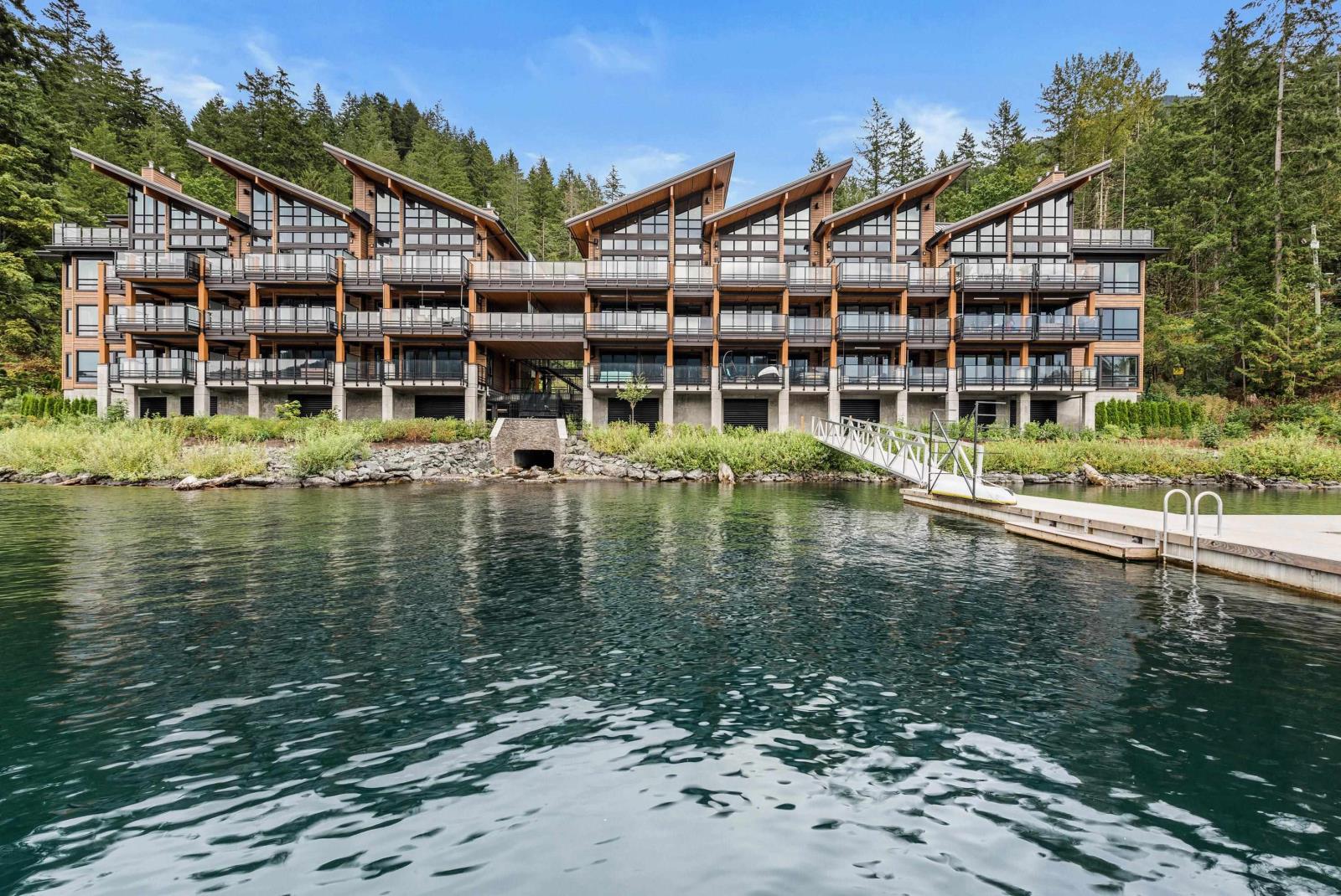 104-3175 Columbia Valley Road, Cultus Lake, BC, V2R 6C2