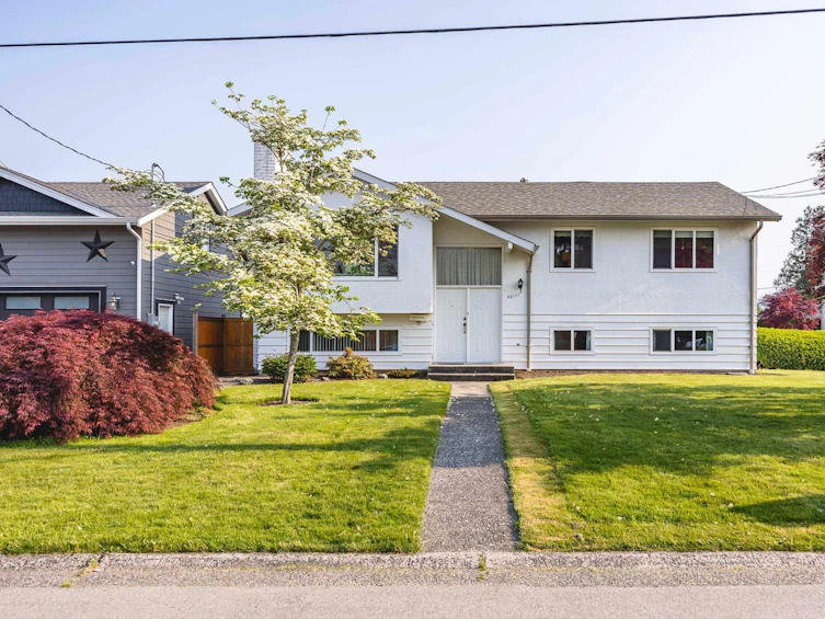 46111 Fiesta Avenue, Chilliwack, BC, V2P 3S2