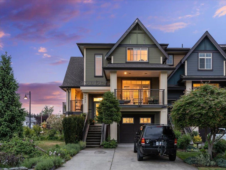 5602 Chinook Street, Chilliwack, BC, V2R 0T3