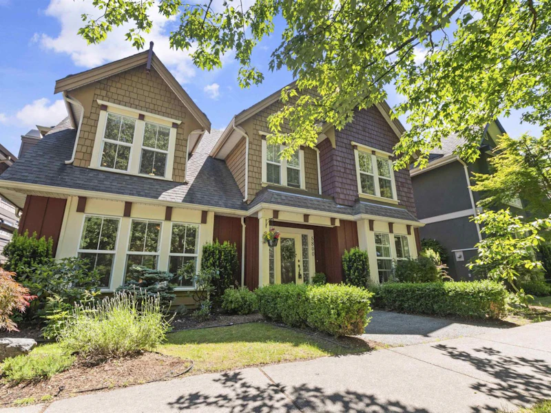 5800 Garrison Boulevard, Chilliwack BC V2R 5X9