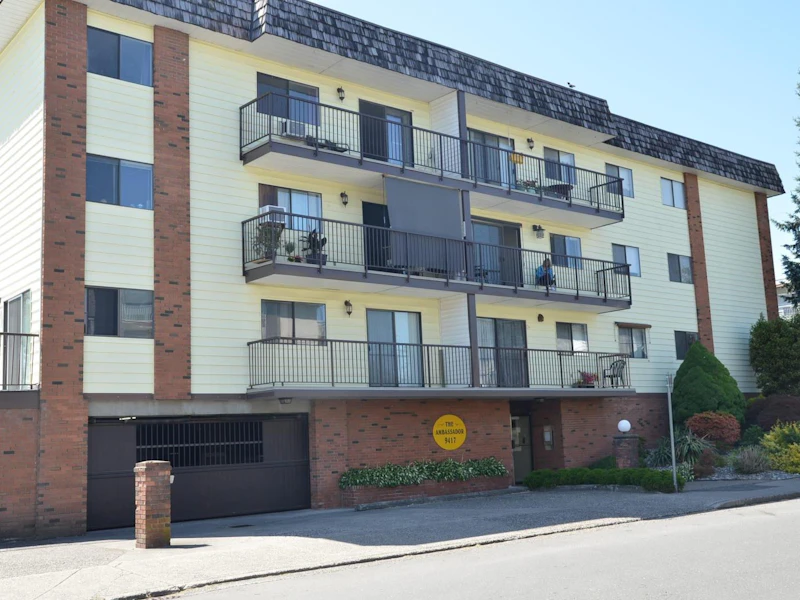 301 - 9417 Nowell Street, Chilliwack BC V2P 7M4