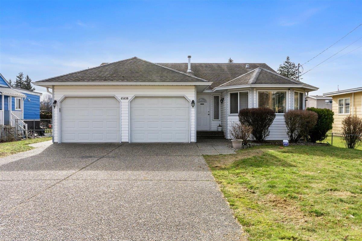45430 Bernard Avenue, Chilliwack, BC, V2P 1H4