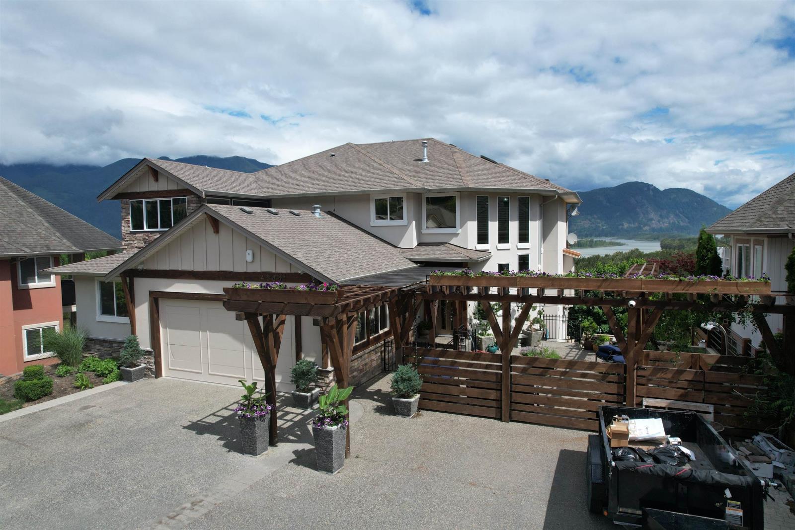 43841 Stoneridge Place, Chilliwack, BC, V2R 5V2
