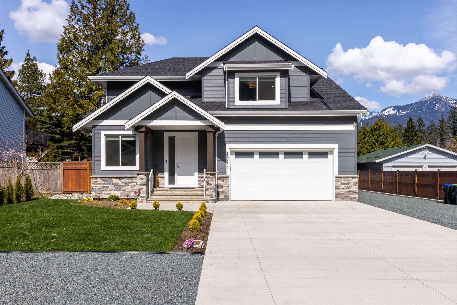 63711 Rosewood Avenue, Hope, BC, V0X 1L2